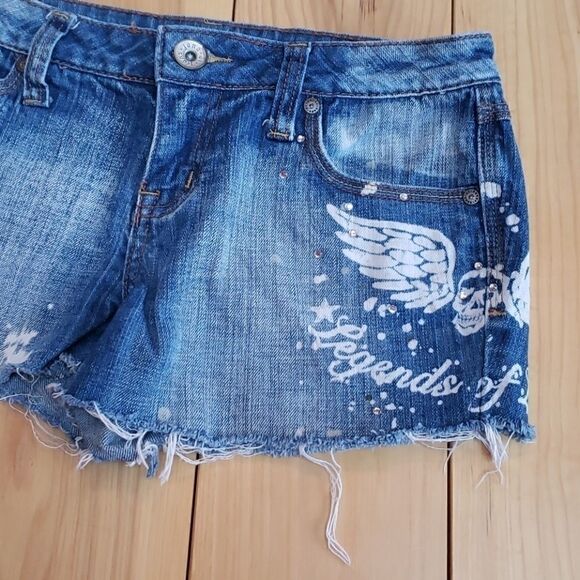 VANA DI EMBELLISHED CUT-OFF DENIM JEAN SHORTS - Picture 3 of 9